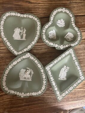Green Wedgwood Jasperware Decorative Trinket Dishes (Set of 4)